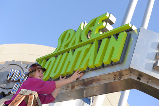 Space Mountain Space Mountain