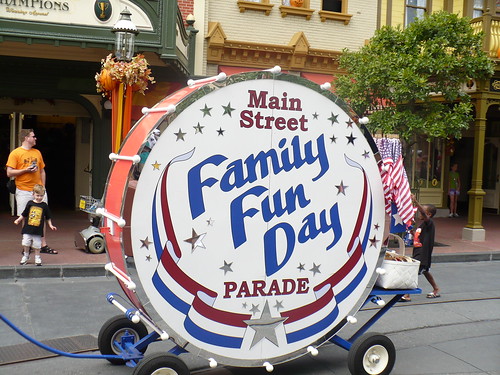 P1010012 by logics-of-krypton.