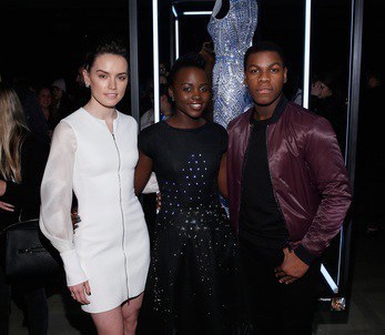 332298147,4CD81DAB001592272F6a