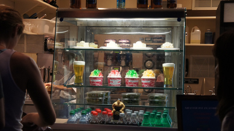 You can now get fruit toppings on your shaved ice! You can now get fruit toppings on your shaved ice!