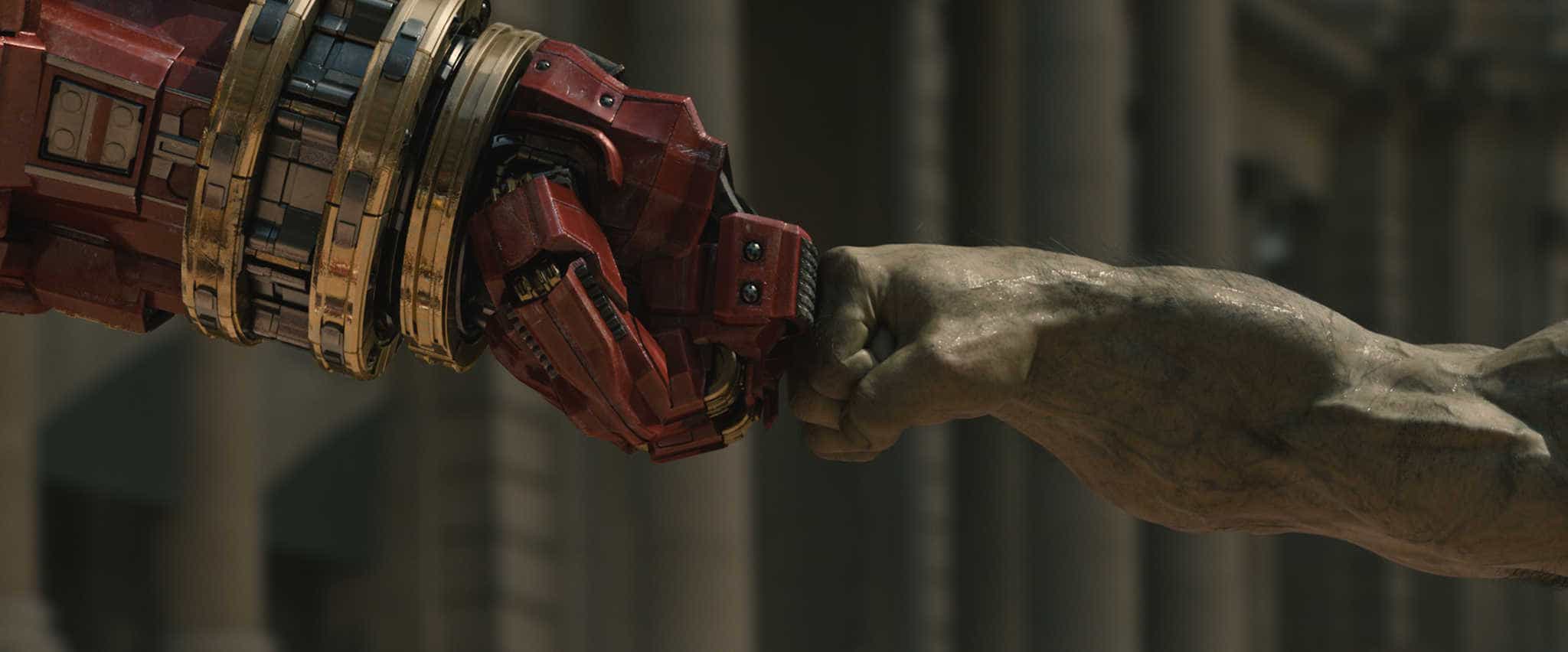 Marvel's Avengers: Age Of Ultron L to R: Hulkbuster Iron Man armor (Robert Downey Jr.) and Hulk (Mark Ruffalo) Ph: Film Frame ©Marvel 2015