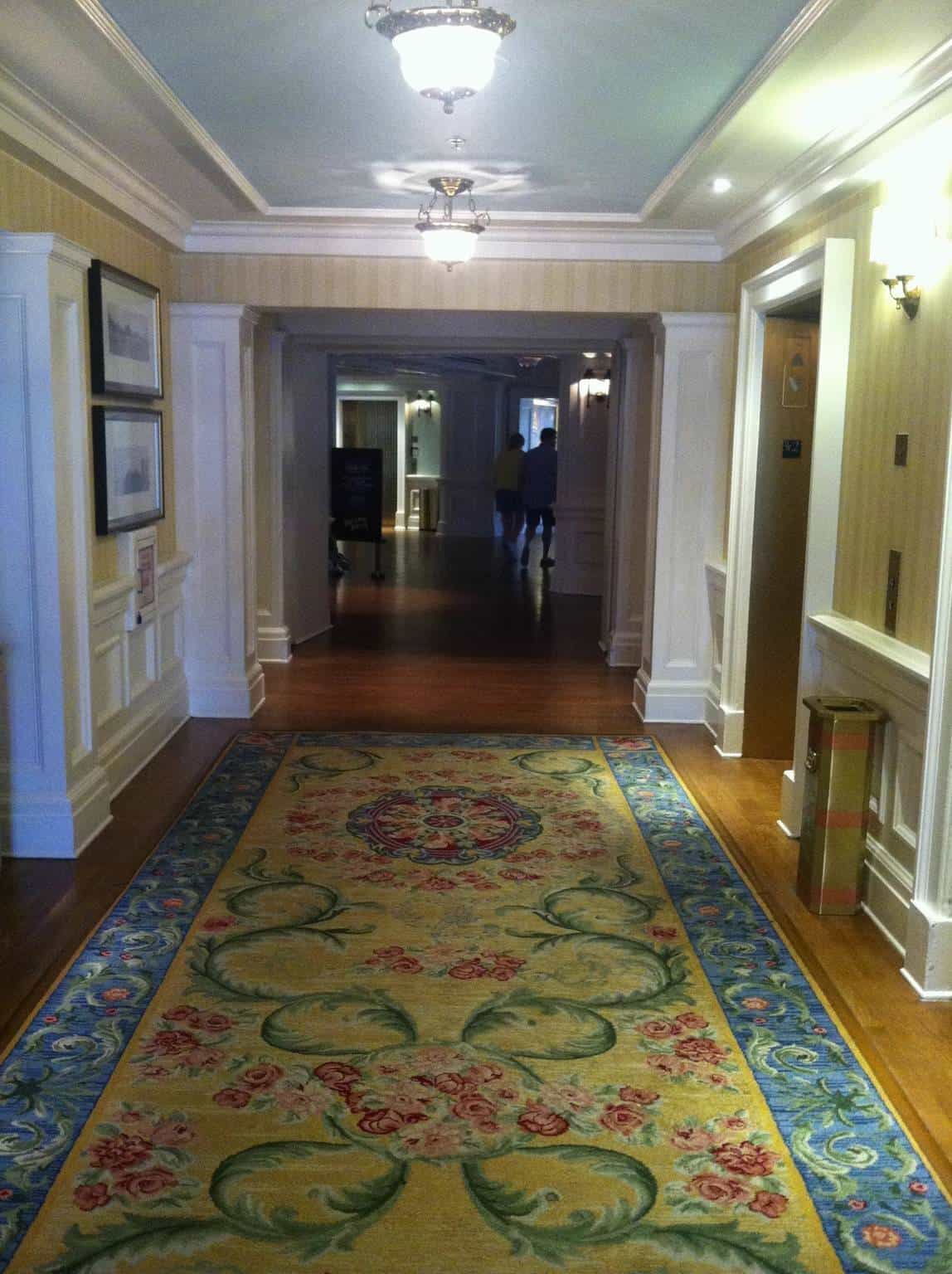 Disney's Boardwalk Inn re-creates 1920s and 1930s Atlantic City atmosphere.