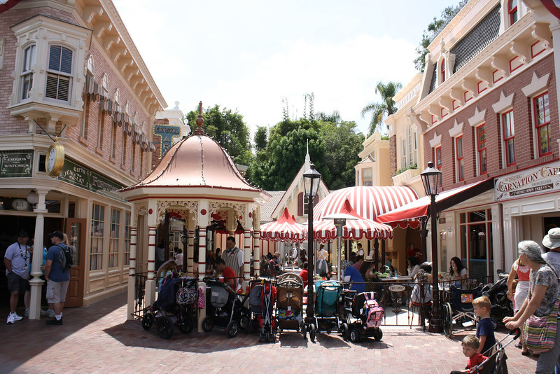 Carnation Cafe is open for your enjoyment.