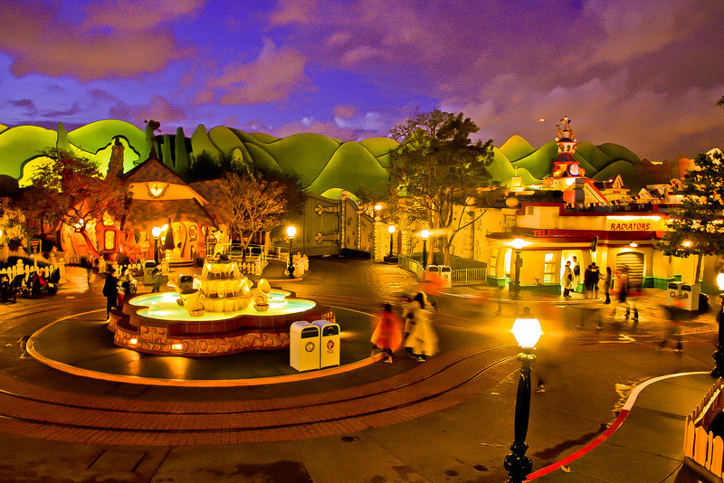 Toon Town.  Shot taken from Donald's Boat, Daisy.