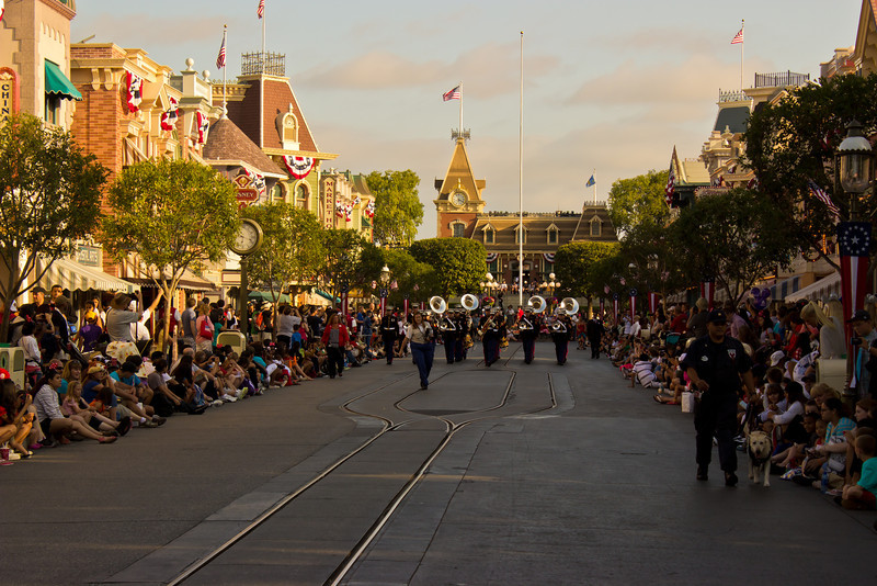 The 3rd Division Marine Aircraft Wing Band makes it's way down Main Street USA. The 3rd Division Marine Aircraft Wing Band makes it's way down Main Street USA.