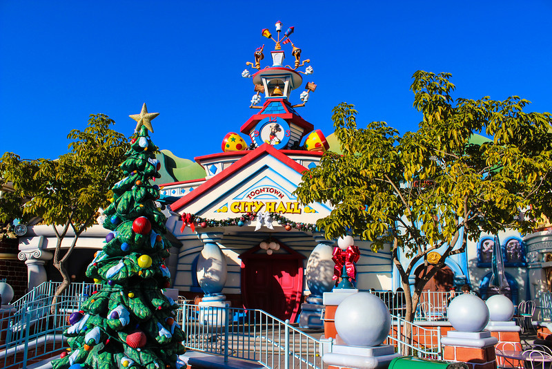 Toontown City Hall.