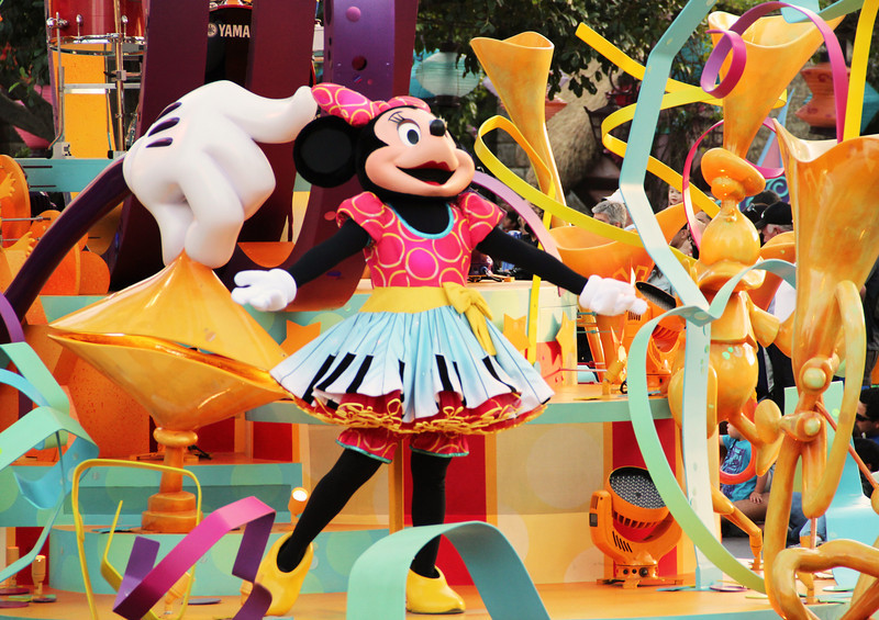 One of the best Disneyland parades ever, Soundsational is scheduled to continue throughout this spring and summer.