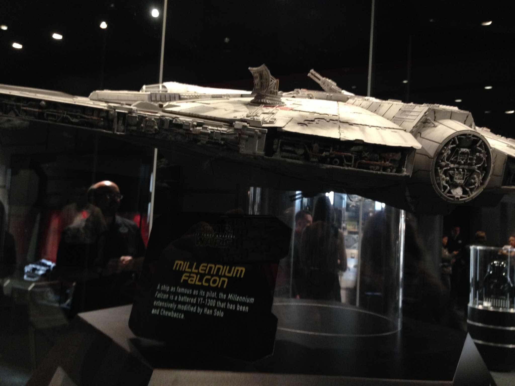 Star Wars Launch Bay 120115 056