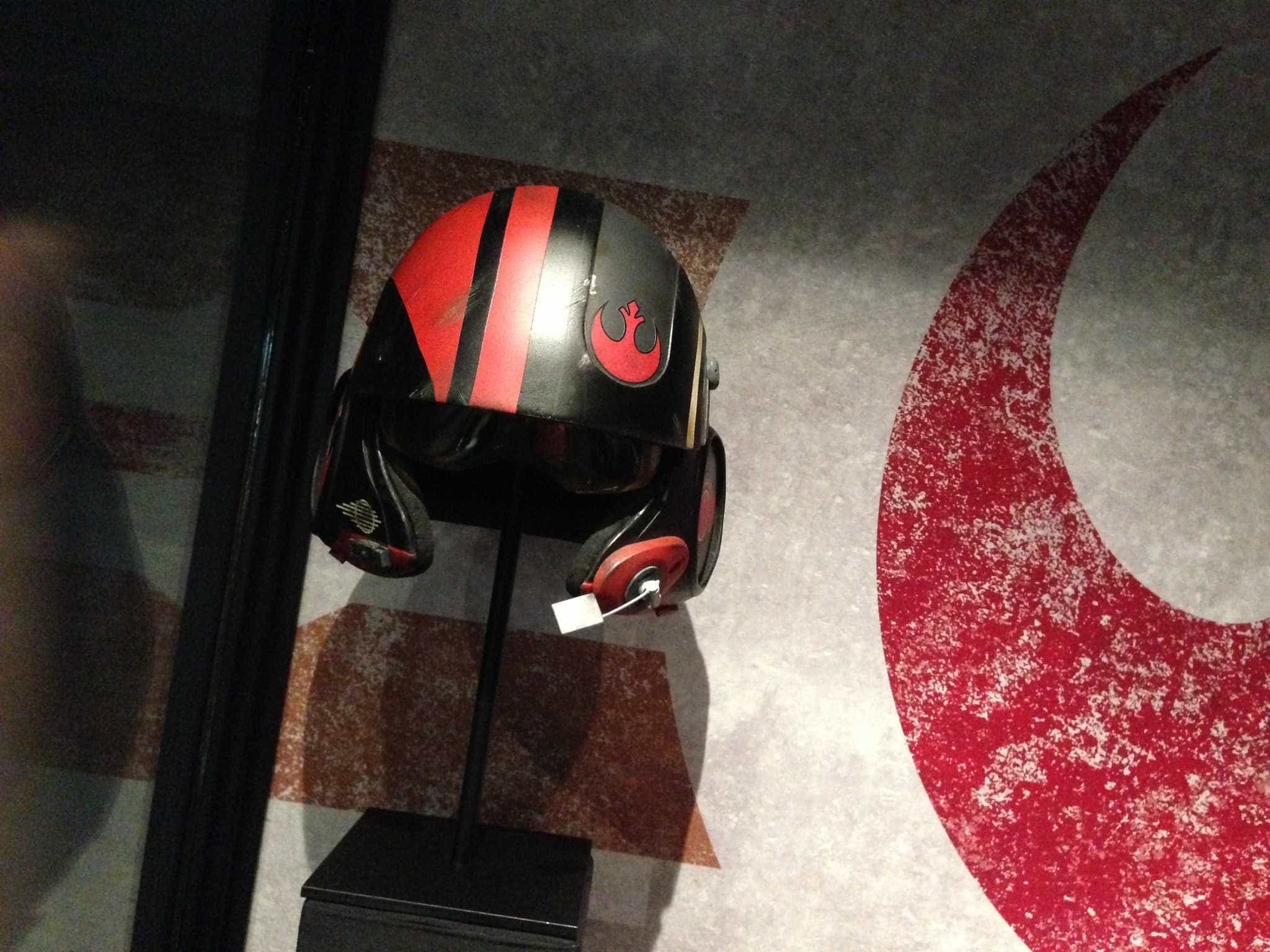 Star Wars Launch Bay 120115 059