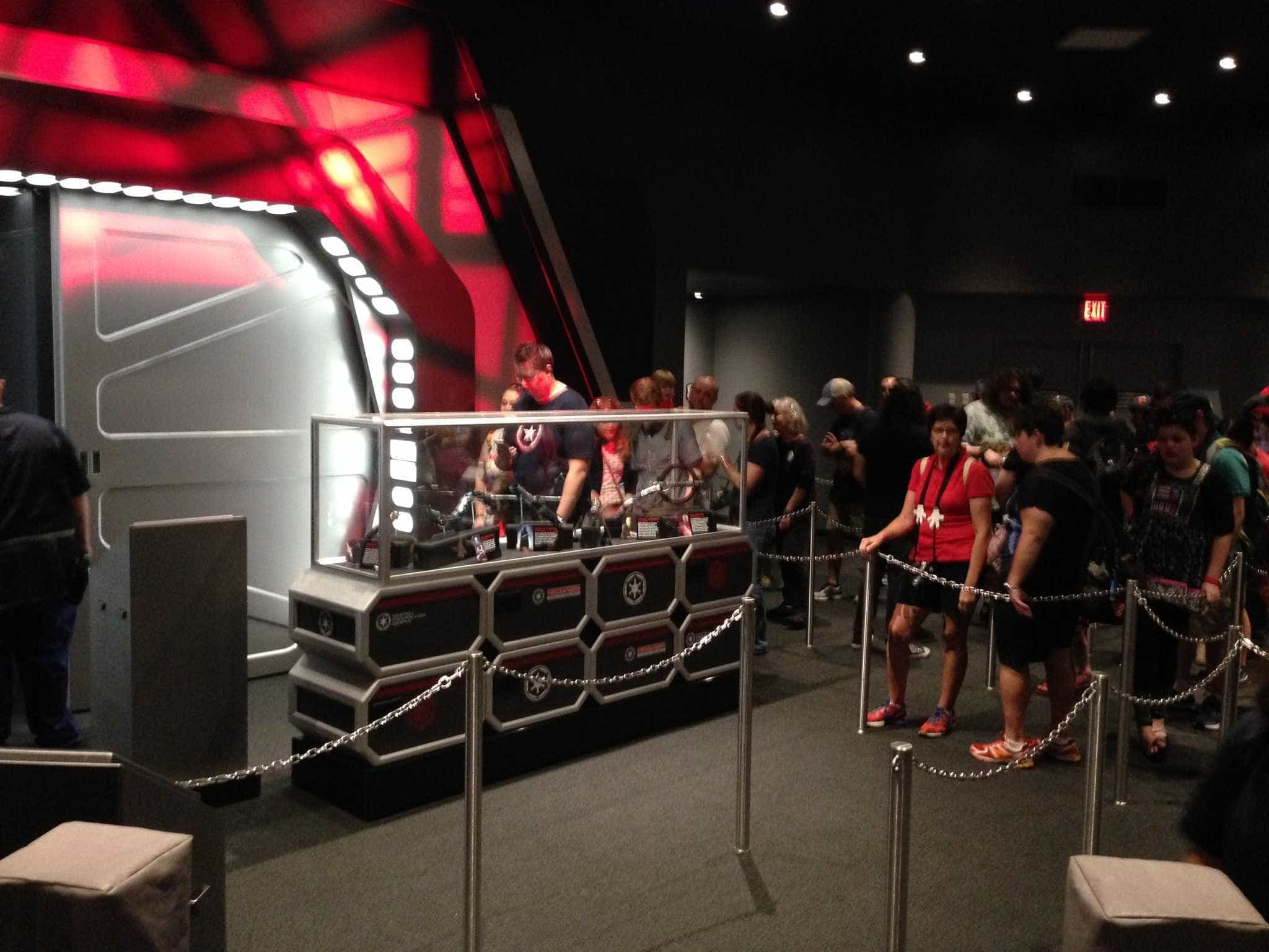 Star Wars Launch Bay 120115 081