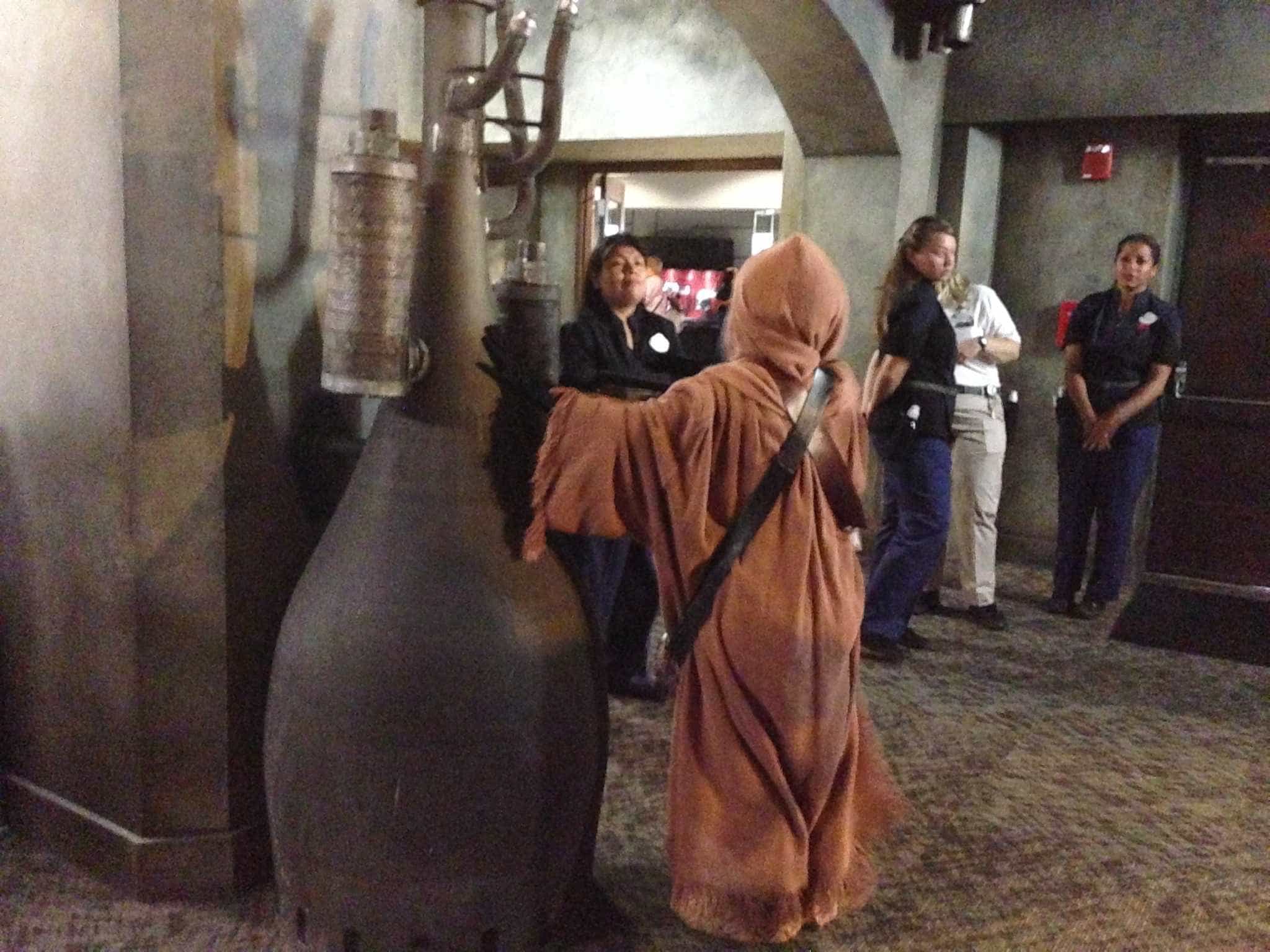 Star Wars Launch Bay 120115 099