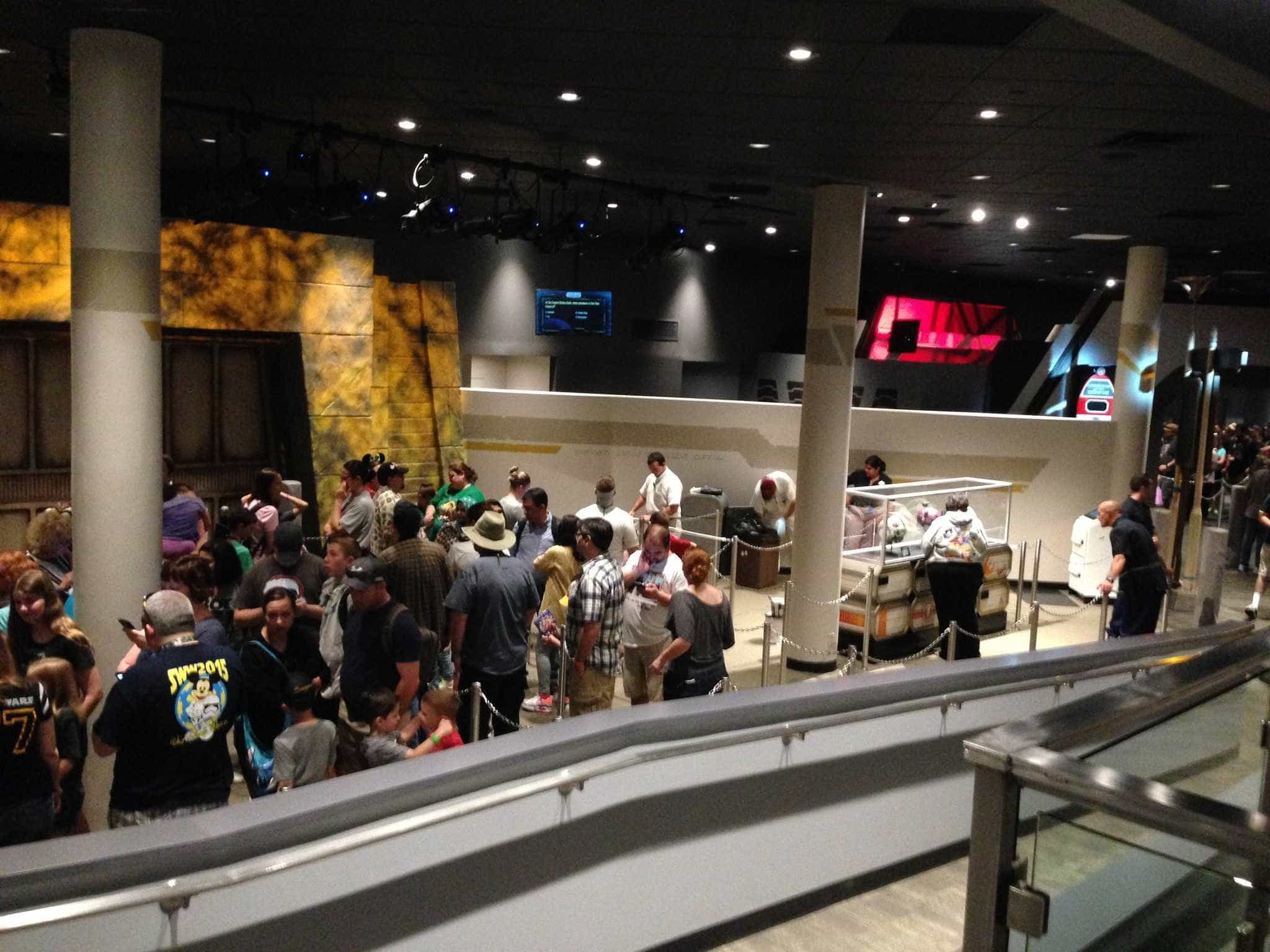 Star Wars Launch Bay 120115 105