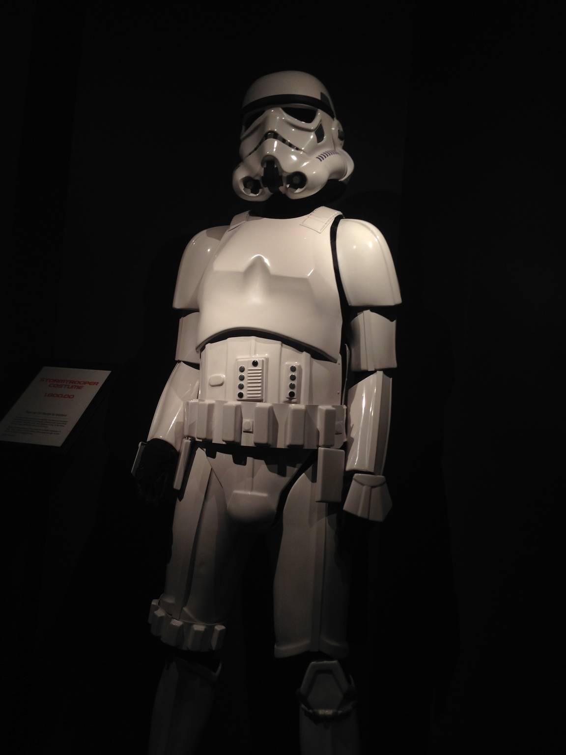 Star Wars Launch Bay 120115 116