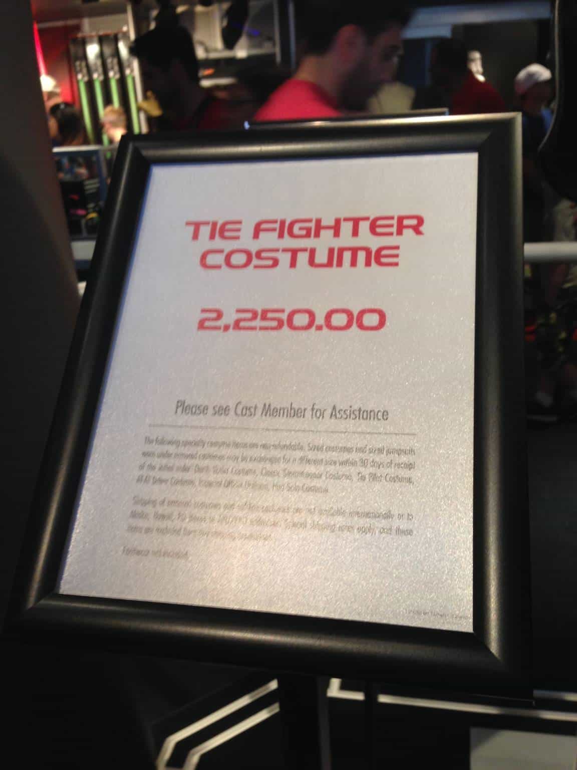 Star Wars Launch Bay 120115 150