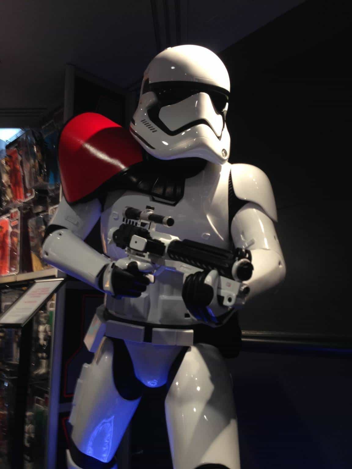 Star Wars Launch Bay 120115 168