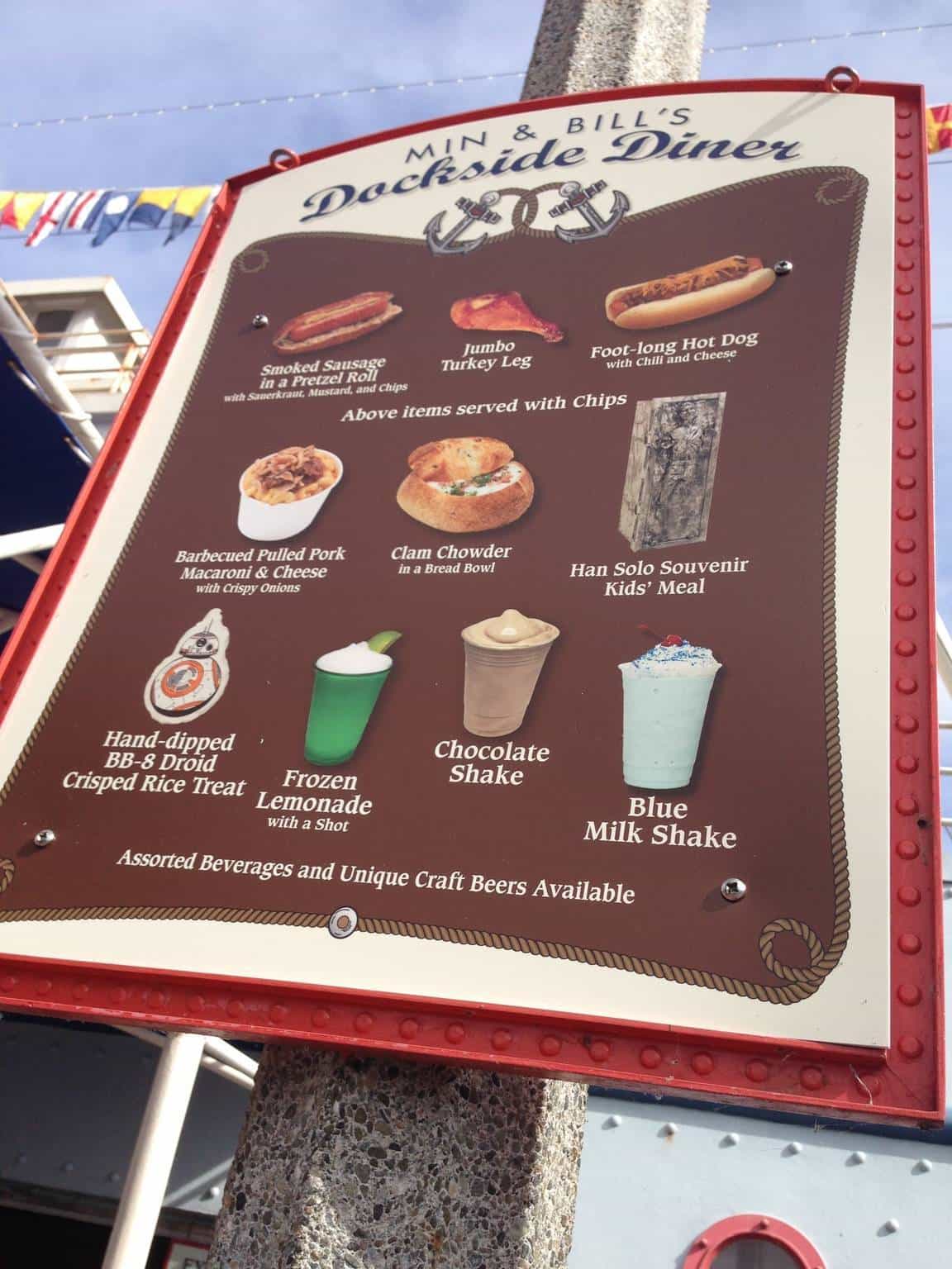 Star Wars Launch Bay 120115 243