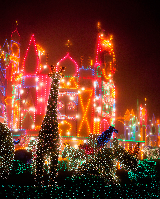‘it’s a small world’ Holiday at Disneyland Resort